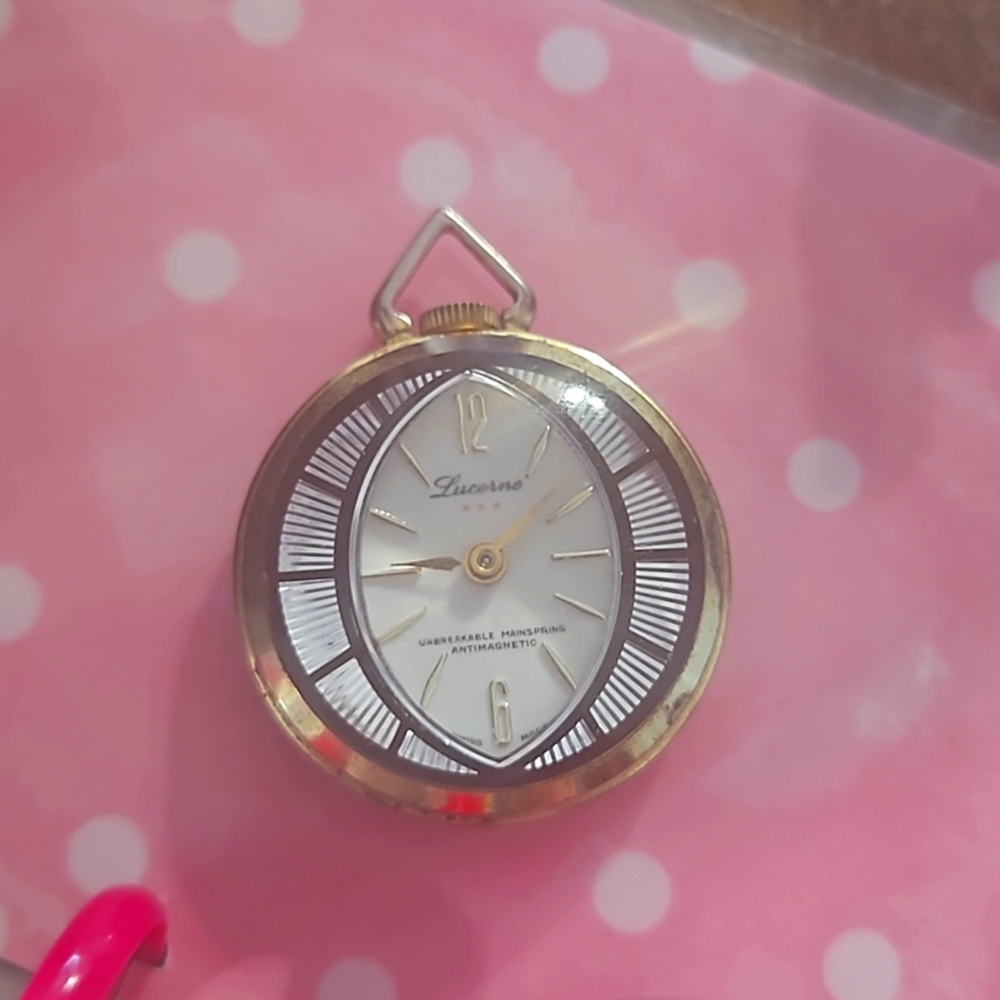 Vintage Lucerne Pendant Watch (No chain)